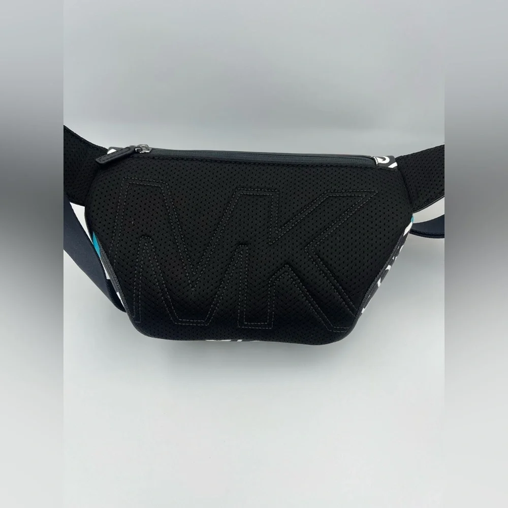 NWT Hudson Utility Belt Bag- Michael Kors - Picture 4 of 5